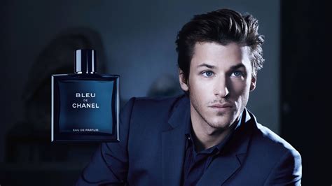 musique pub bleu de chanel david bowie|Acteur et musique de la pub du parfum Bleu de Chanel 2018.